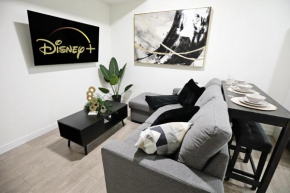 Elegant Escape with King Bed, Long Stays, WEM, Disney